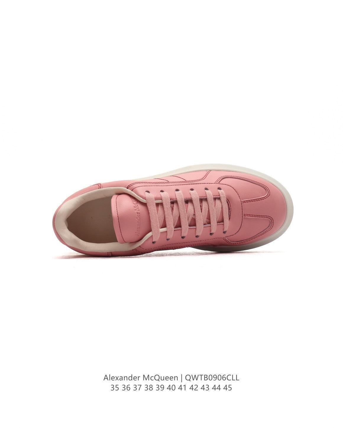 Alexander McQueen &