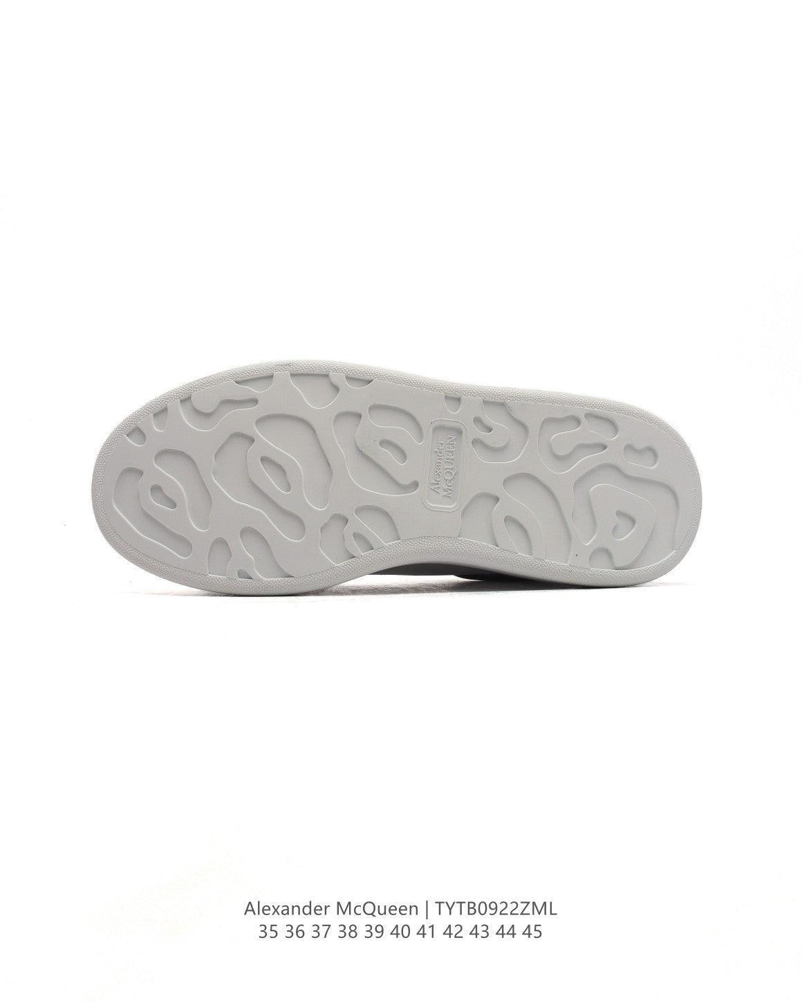 Alexander McQueen Oversized Sneakers - White &amp; Black Leather