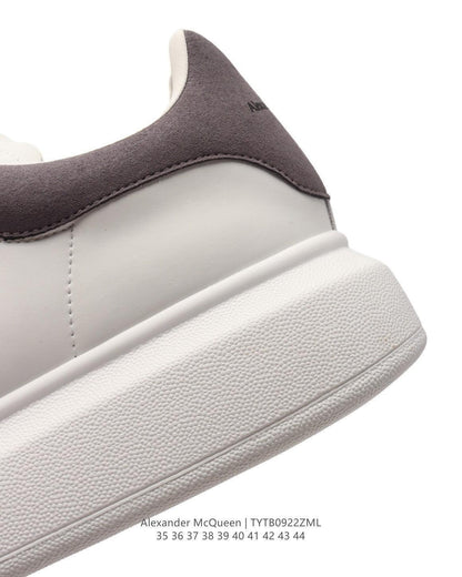 Alexander McQueen SNEAKER &