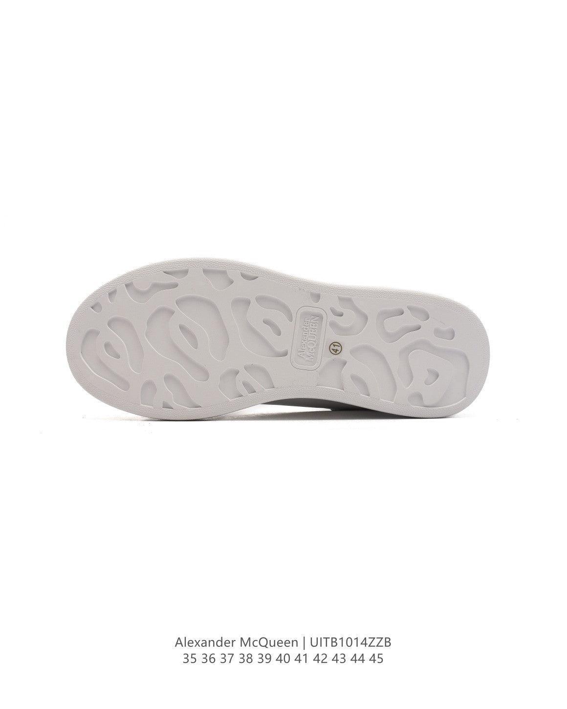 Alexander McQueen &