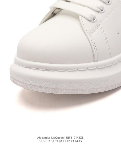 Alexander McQueen &