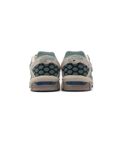 ASICS Gel-Kahana 8 &