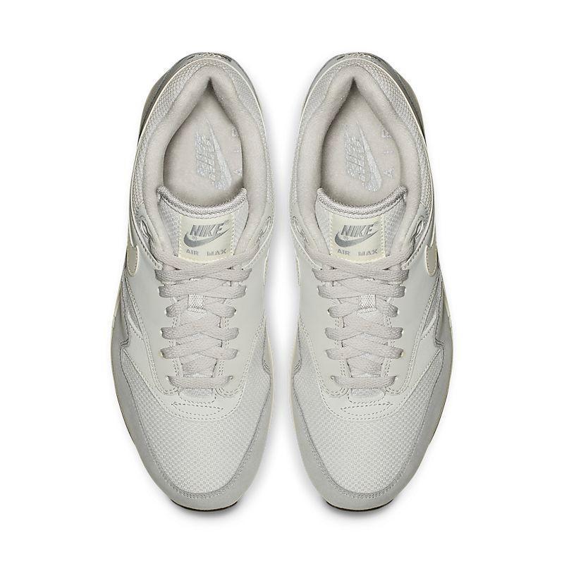 Nike Air Max 87 &
