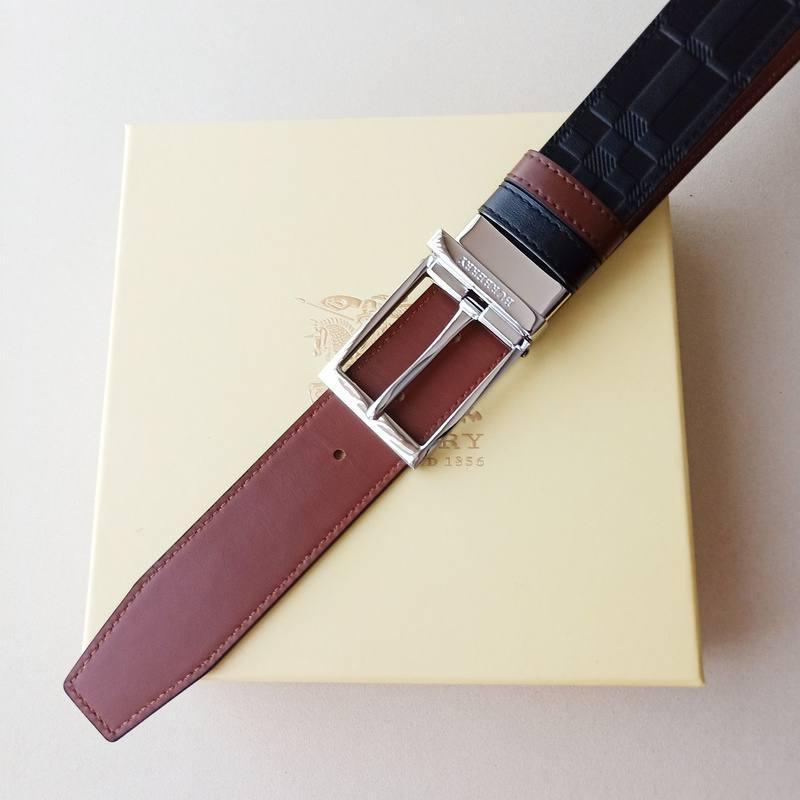 Burberry Leather Vintage Belt &