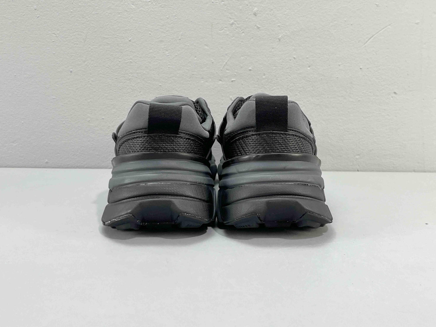 Nike V2K Run &