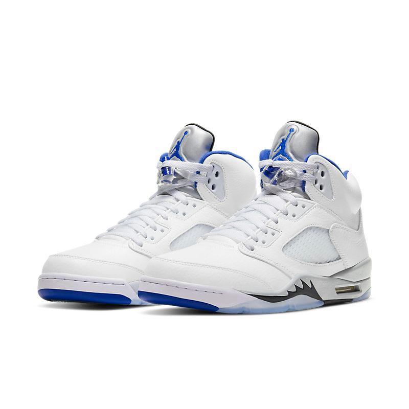 Air Jordan 5 Retro &