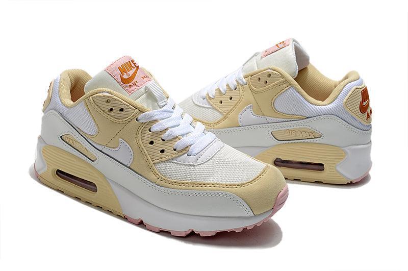 Nike Air Max 90 &