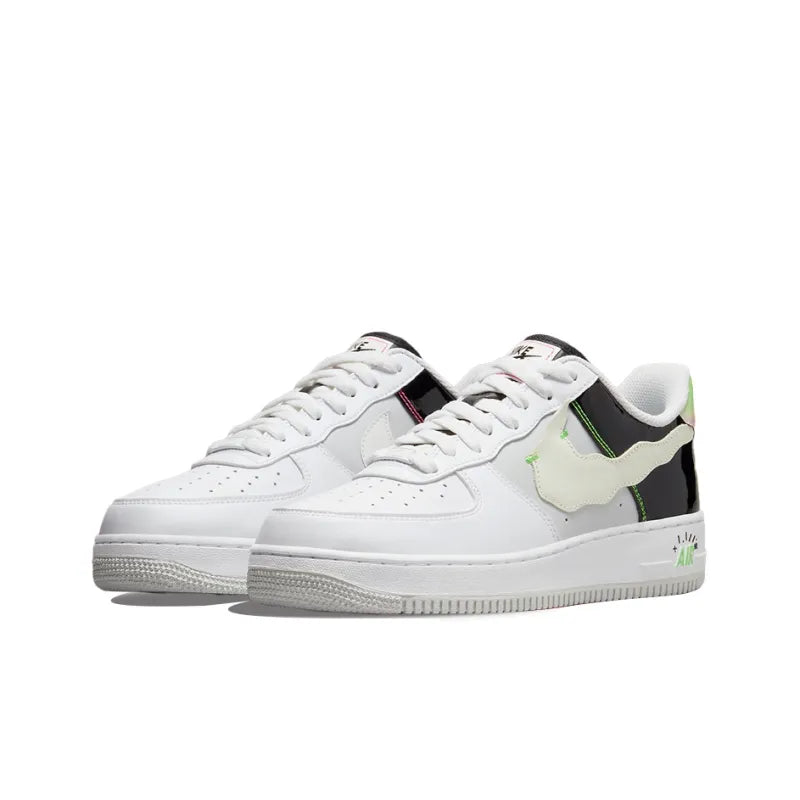 Nike Air Force 1 Low &