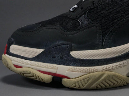 BALENCIAGA TRIPLE S SNEAKER