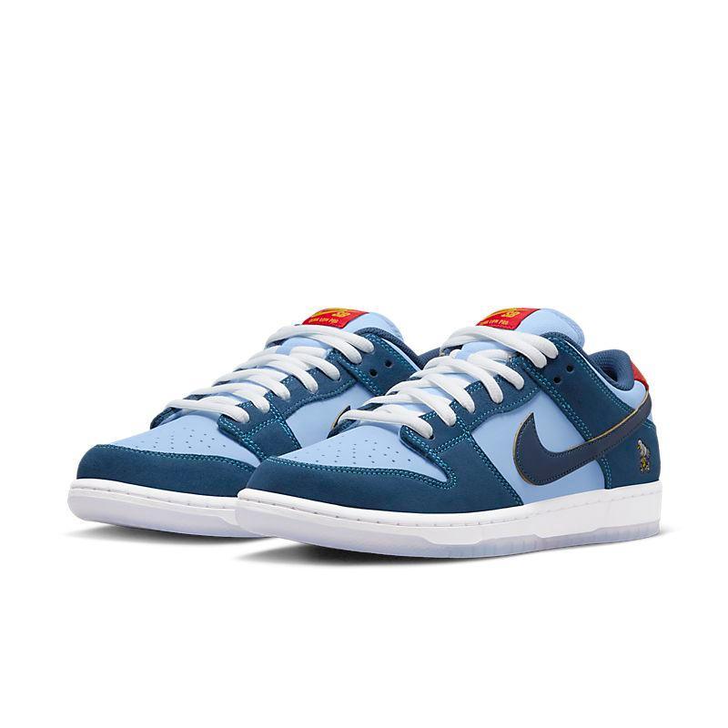 Nike SB Dunk Low Pro &