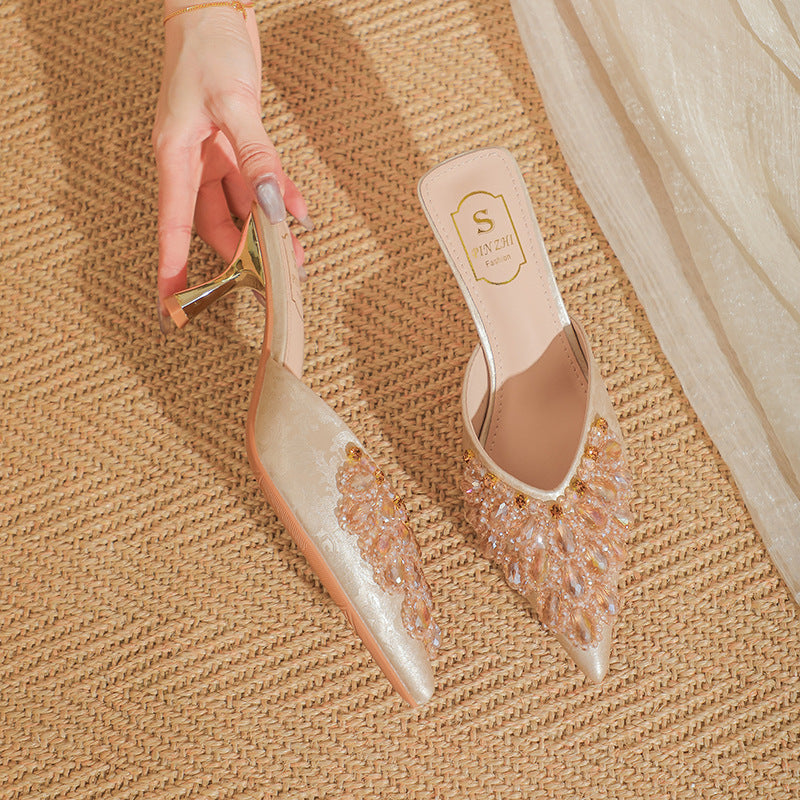 Baotou sandals with high heels