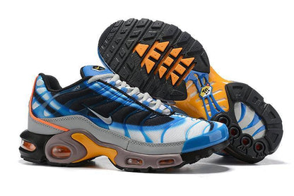 Nike Air Max Plus &