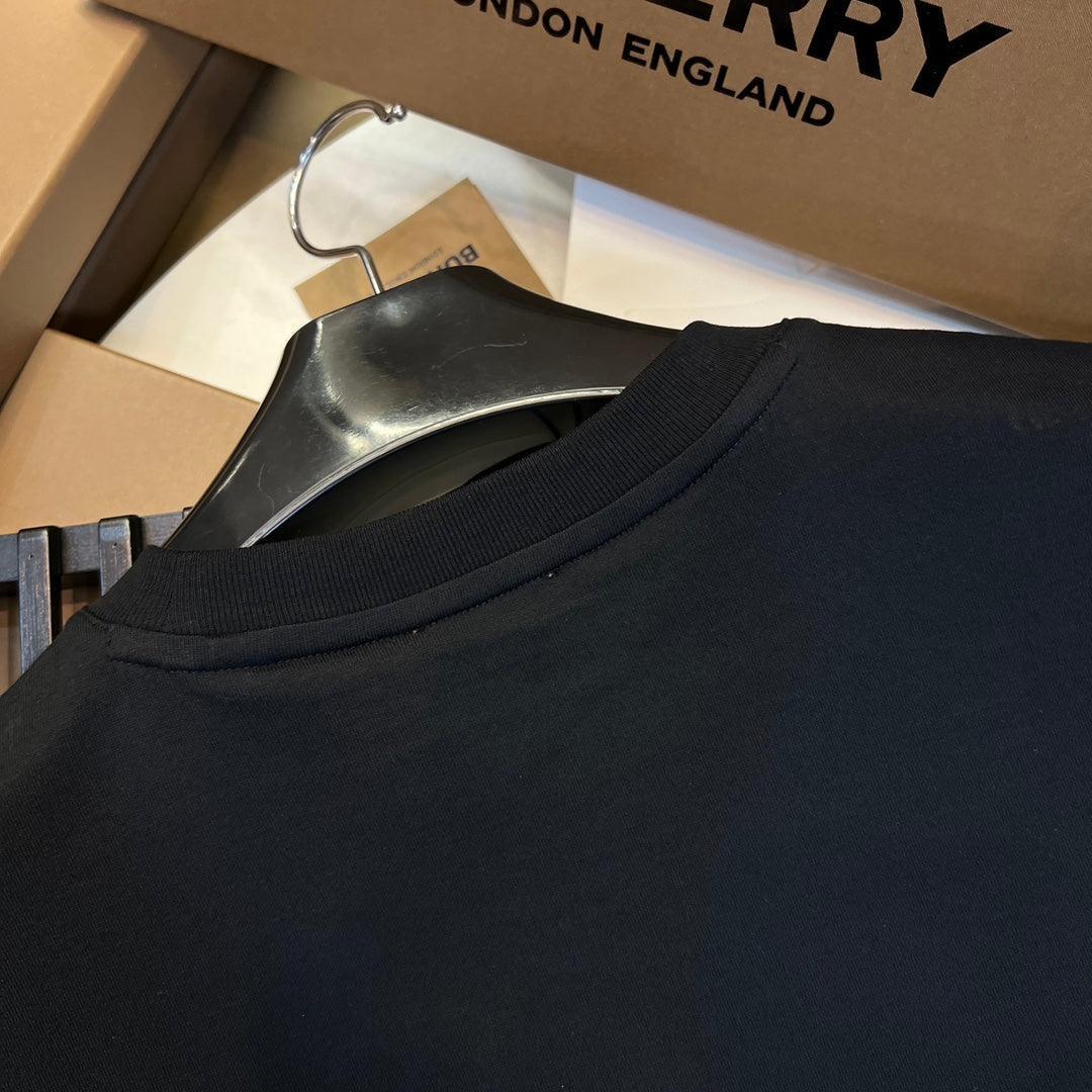 Burberry T-Shirt Without Collar &