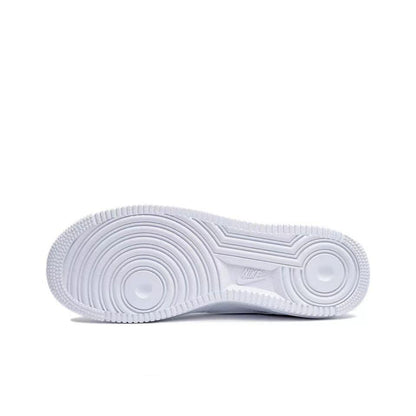 Nike Air Force 1 &