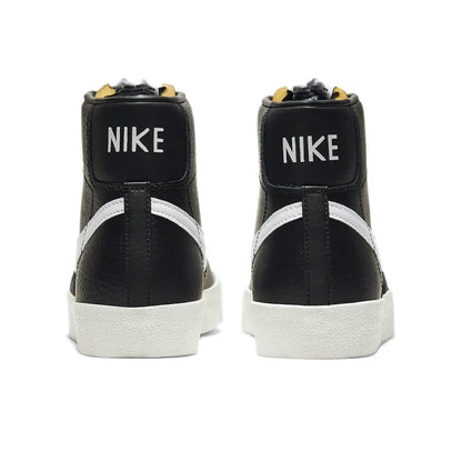 Nike Blazer Mid &