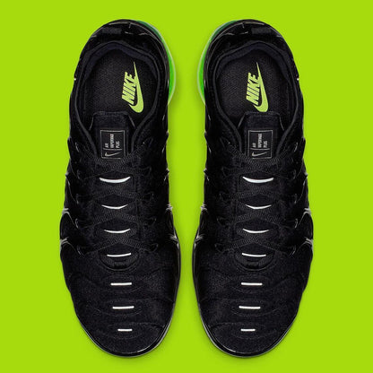 Nike Air VaporMax Plus Black Volt Sole Sneakers - Men&