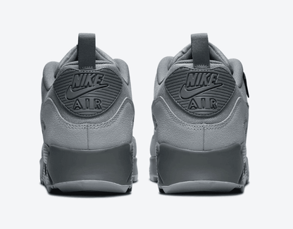 Nike Air Max 90 &
