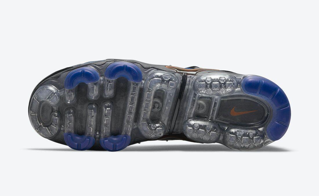 Nike Air VaporMax Plus &