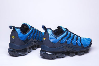 Nike Air VaporMax Plus &
