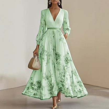 Floral Print V-Neck Pleated Dress
