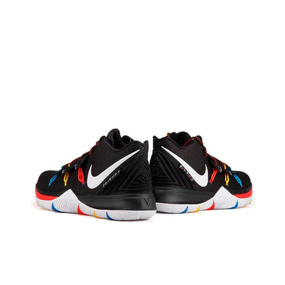 Nike Kyrie 5 Friends