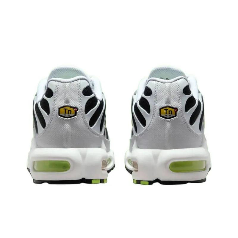 Nike Air Max Plus &