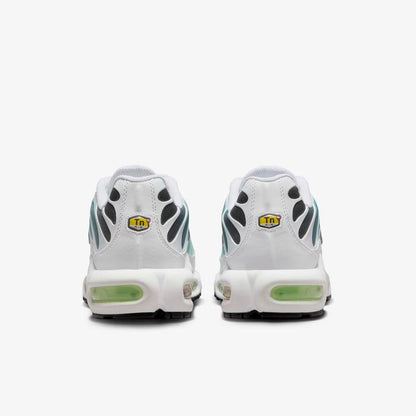 Nike Air Max Plus &