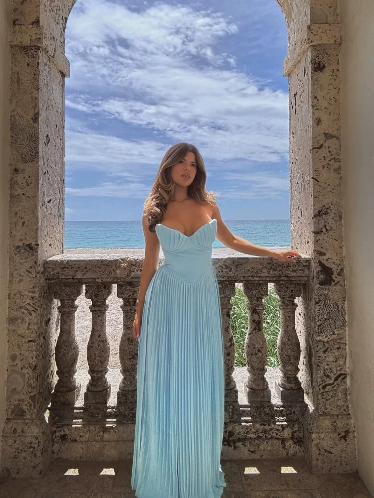Elegant Strapless Pleated Dress