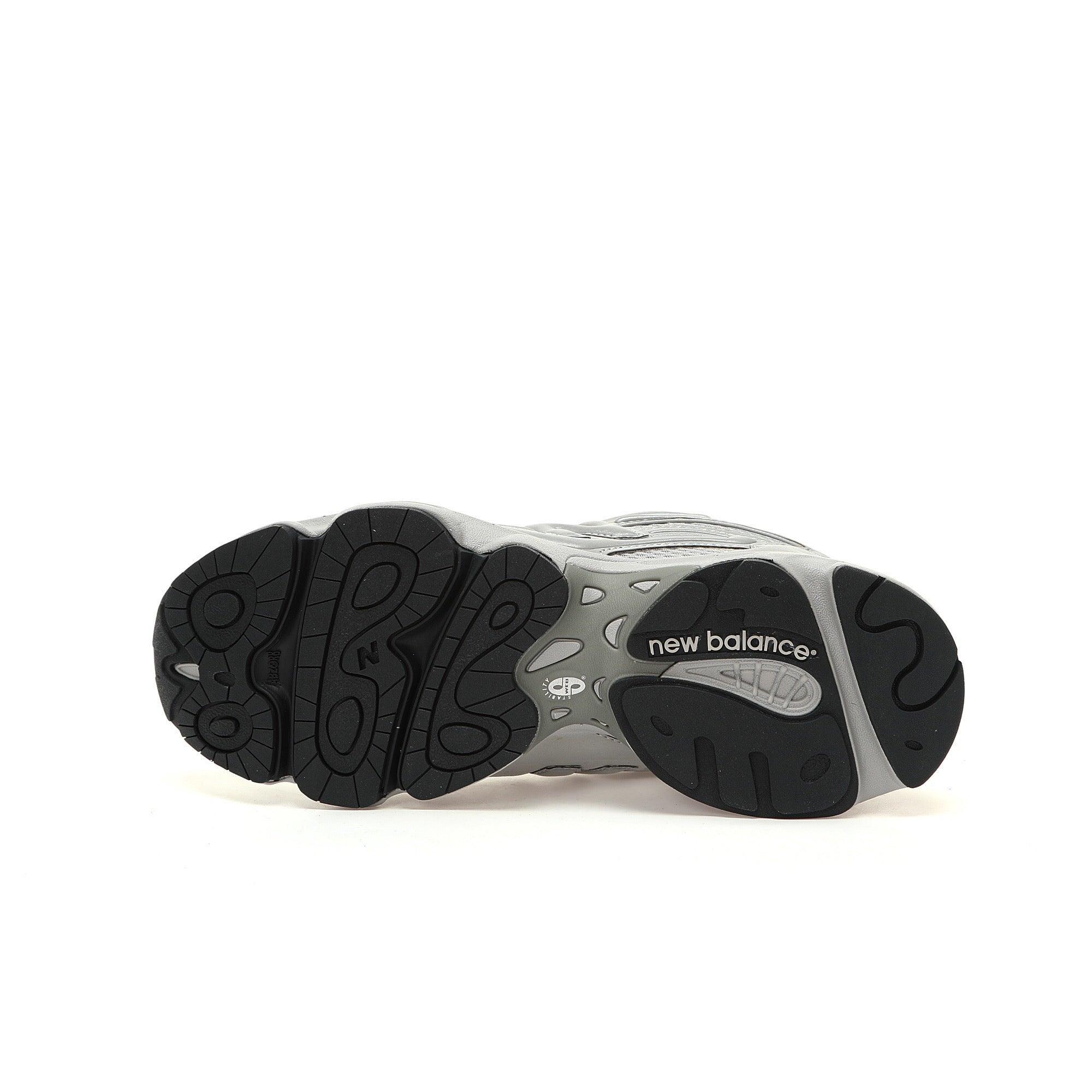 New Balance 1000 &