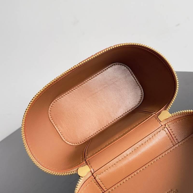 Bottega Veneta Small Vanity Case On Strap