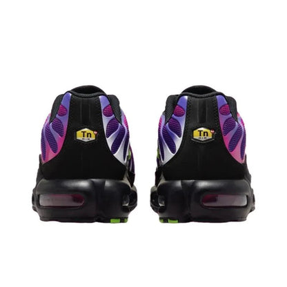 Nike Air Max Plus &