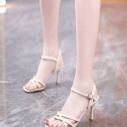 French high-heeled shoes