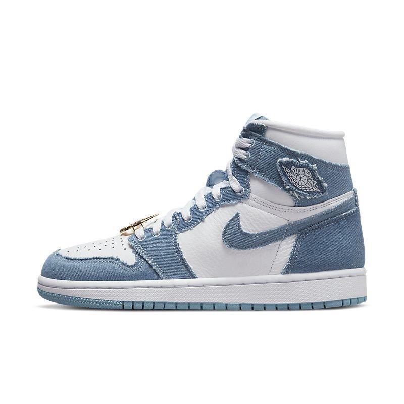 Air Jordan 1 High &