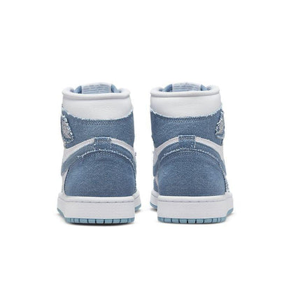 Air Jordan 1 High &