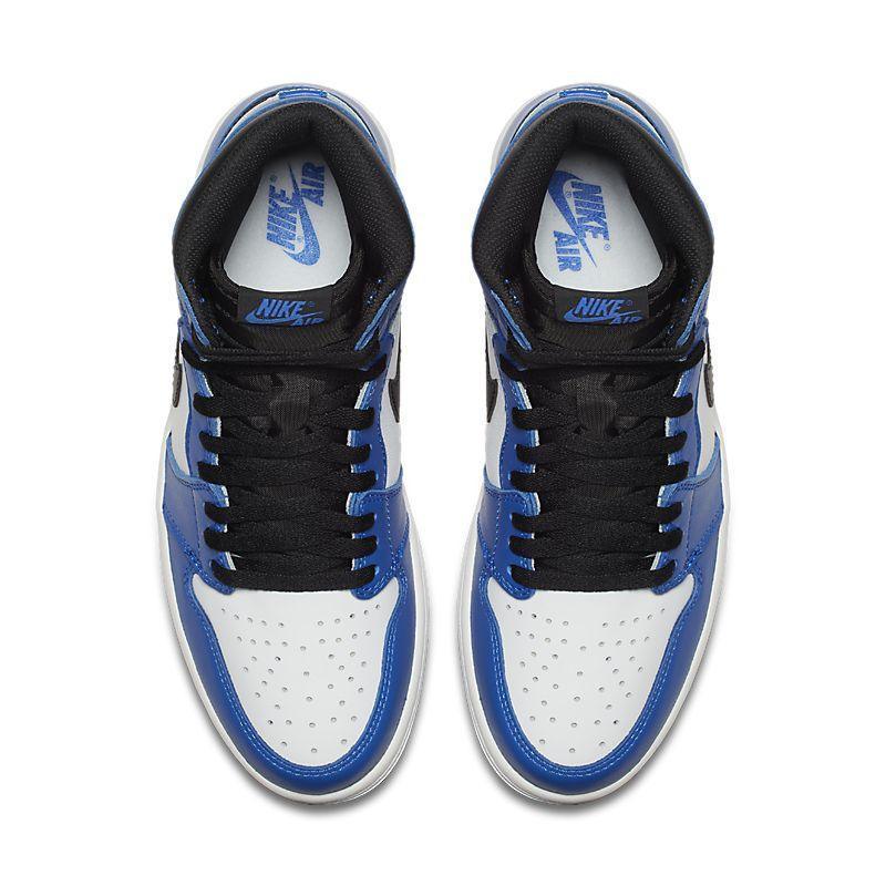 Air Jordan 1 High &