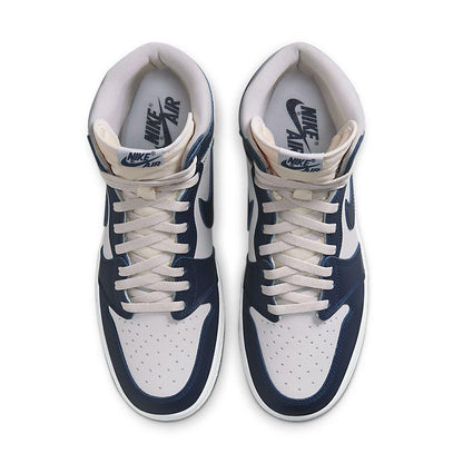 Air Jordan 1 High &