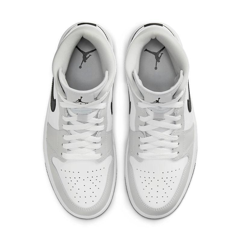 Air Jordan 1 High &