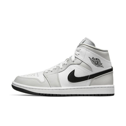 Air Jordan 1 High &