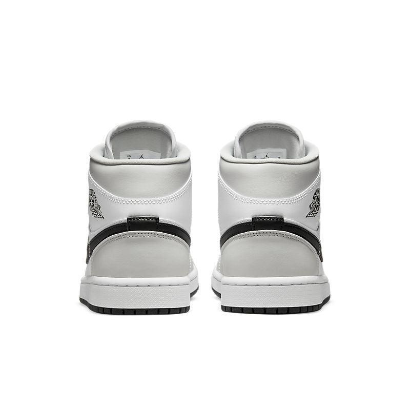 Air Jordan 1 High &
