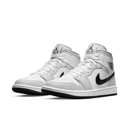 Air Jordan 1 High &