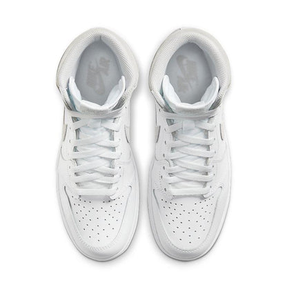 Air Jordan 1 High &