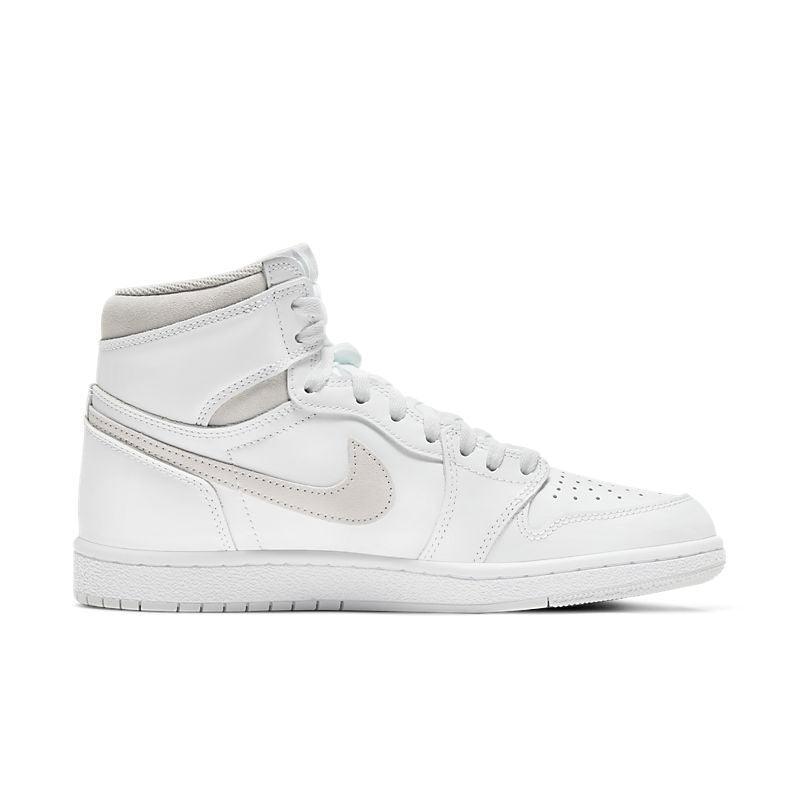 Air Jordan 1 High &