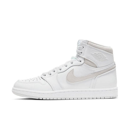 Air Jordan 1 High &