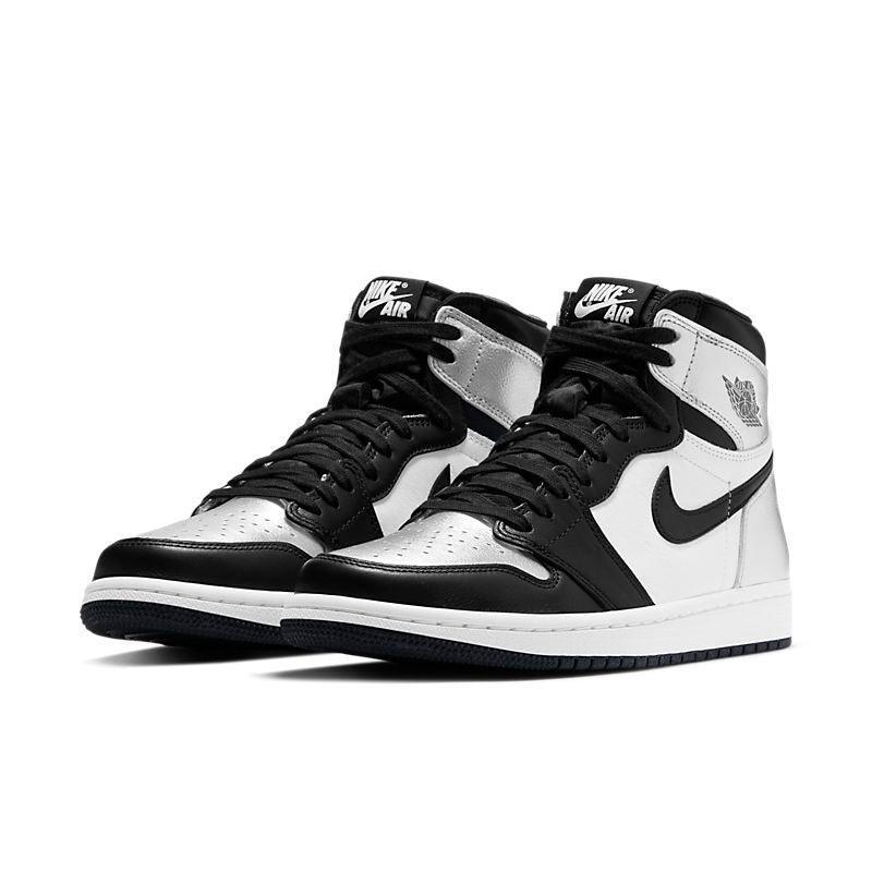 Air Jordan 1 High &