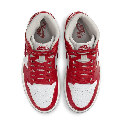 Air Jordan 1 High &