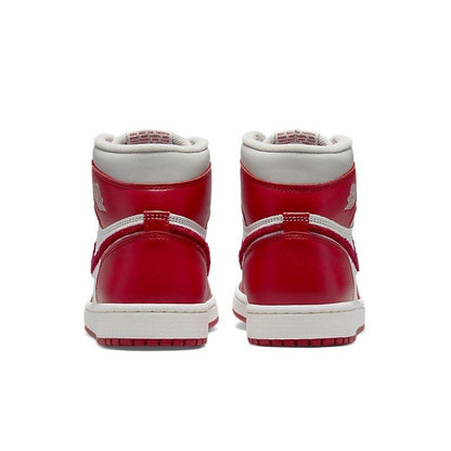 Air Jordan 1 High &