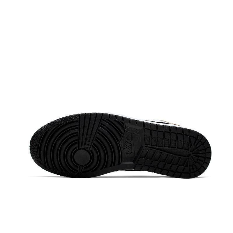 Air Jordan 1 Low &