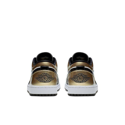 Air Jordan 1 Low &