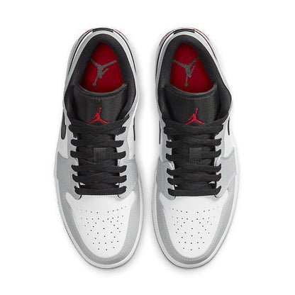 Air Jordan 1 Low &