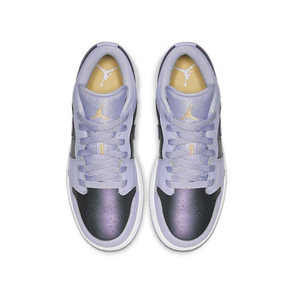 Air Jordan 1 Low &